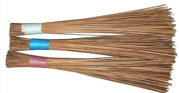 Broom Coco